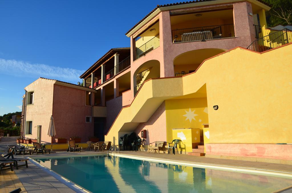 Hotel Castello Budoni Exterior foto