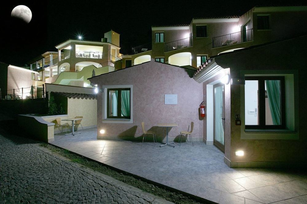 Hotel Castello Budoni Exterior foto
